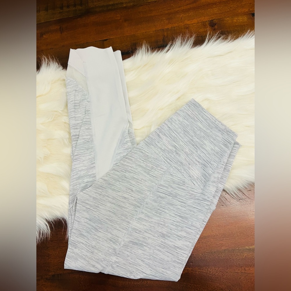 Lululemon Wunder Under Crop Size 4 We Are From Space Silver High Rise Mesh